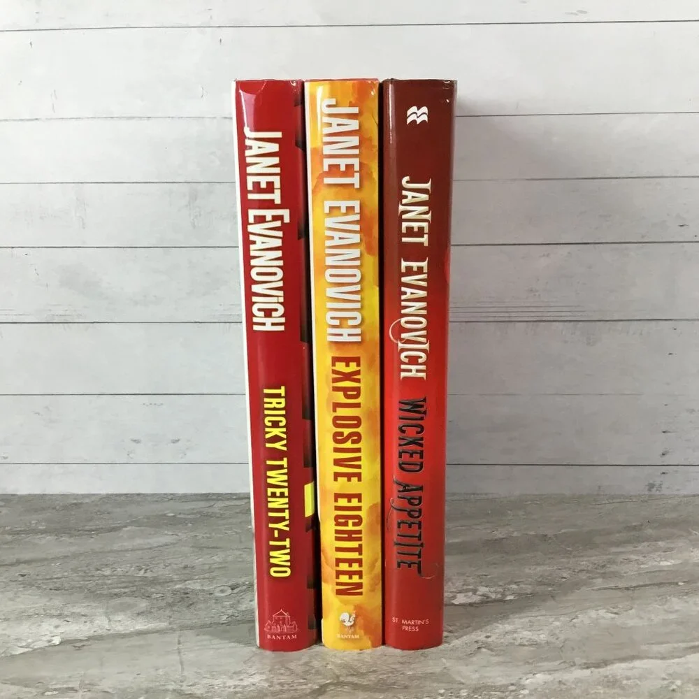 3 Janet Evanovich Hardcover Books Wicked Appetite Explosive Eighteen Tricky 22